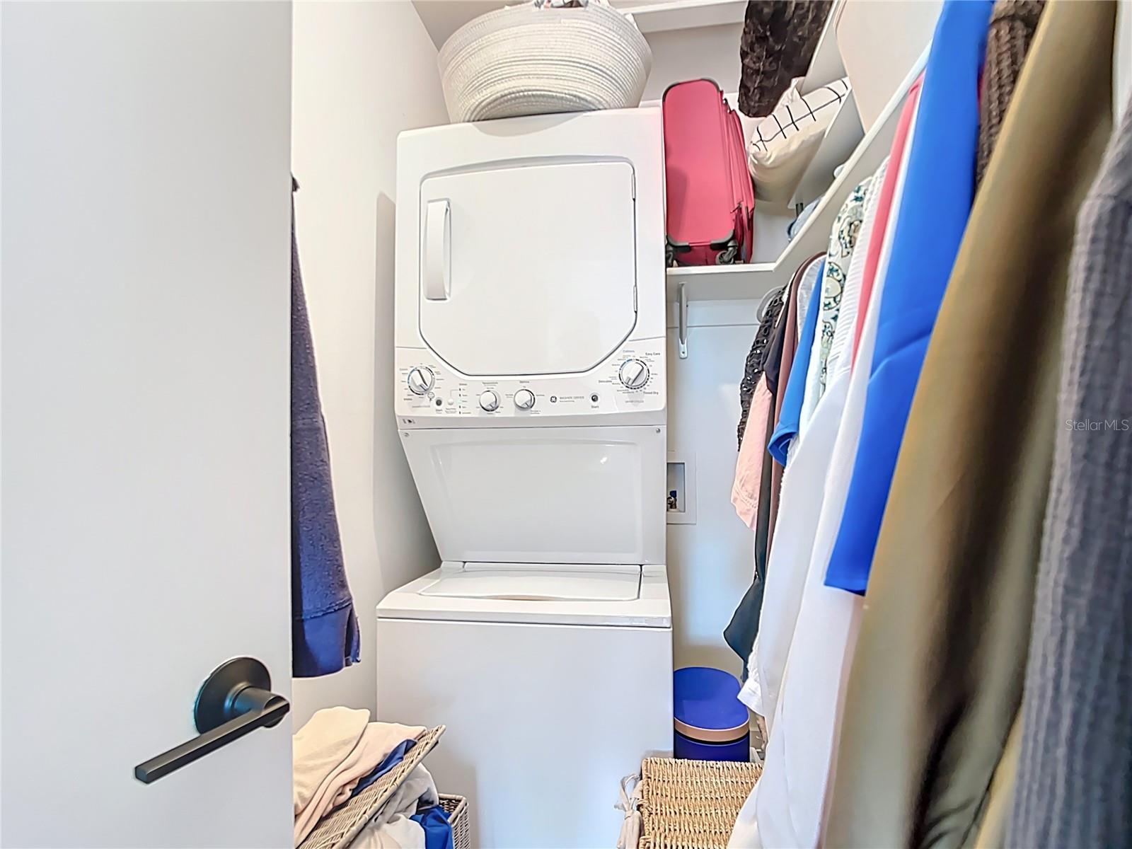 PARKDALE EAST - Residential