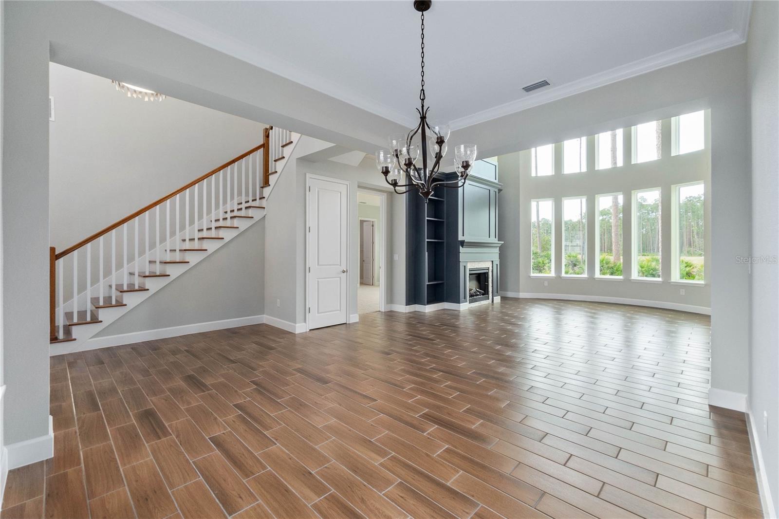406 STIRLING BRIDGE DRIVE