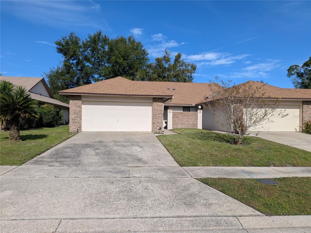 Photo of 990 Wildflower Way, Longwood, FL 32750 (MLS # O6367763)