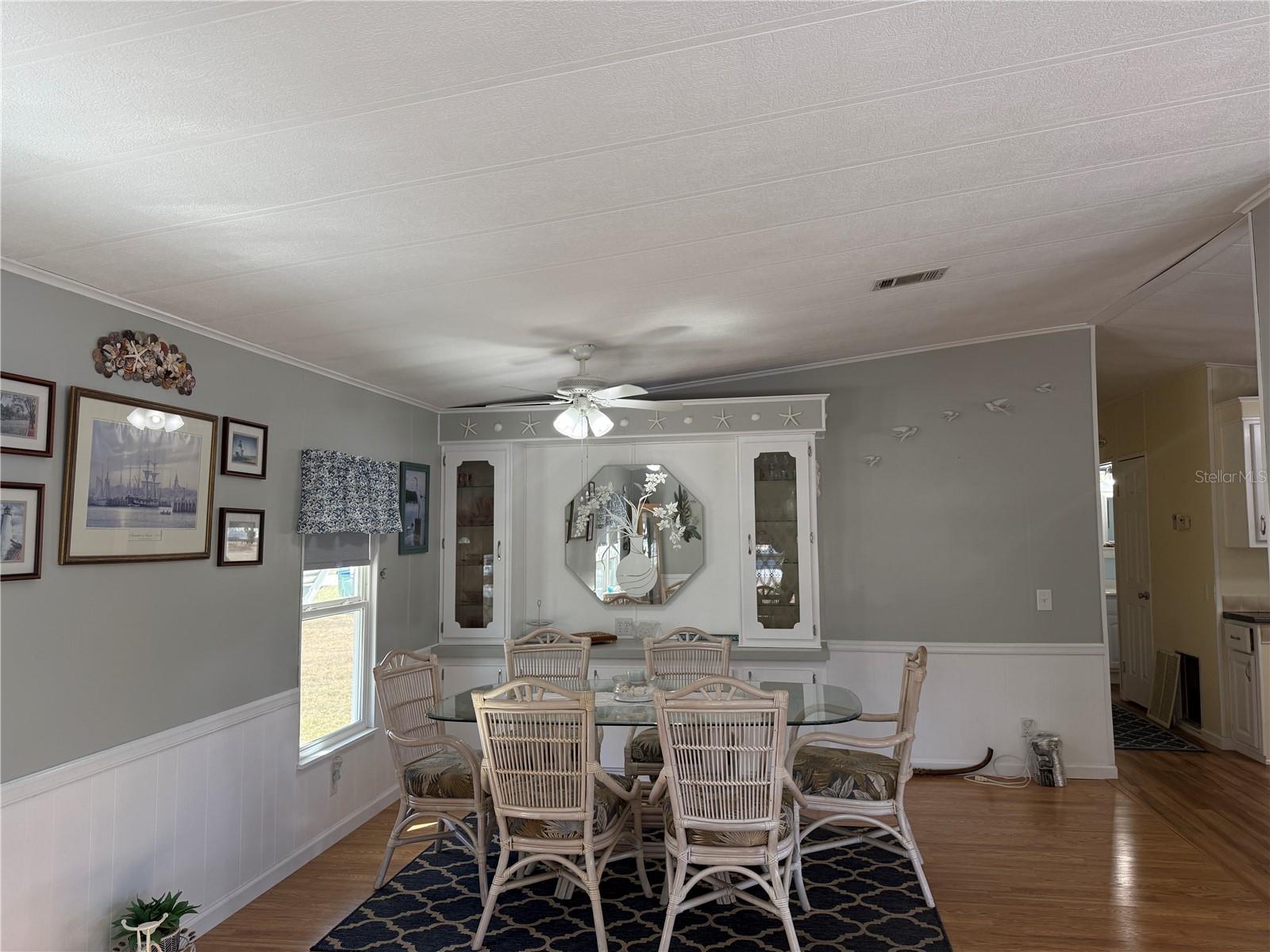 HOLIDAY PARK - Residential