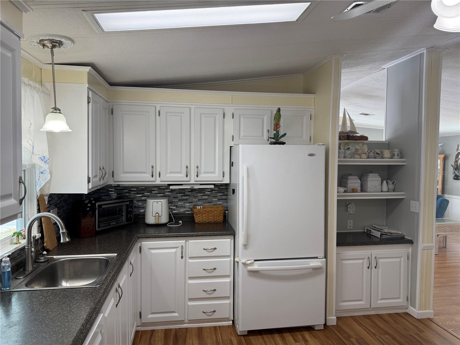 HOLIDAY PARK - Residential