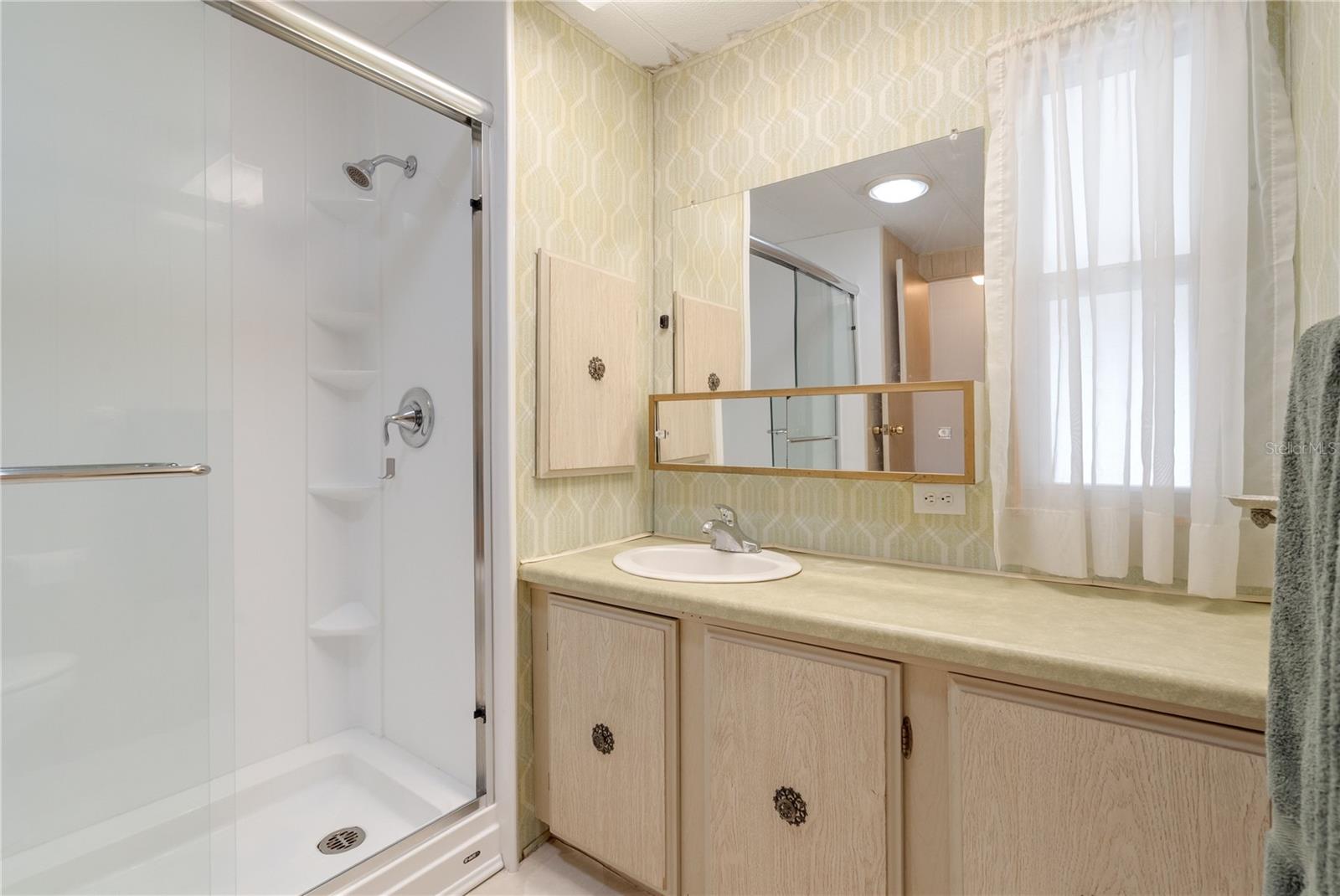 HARBOR COVE - Residential