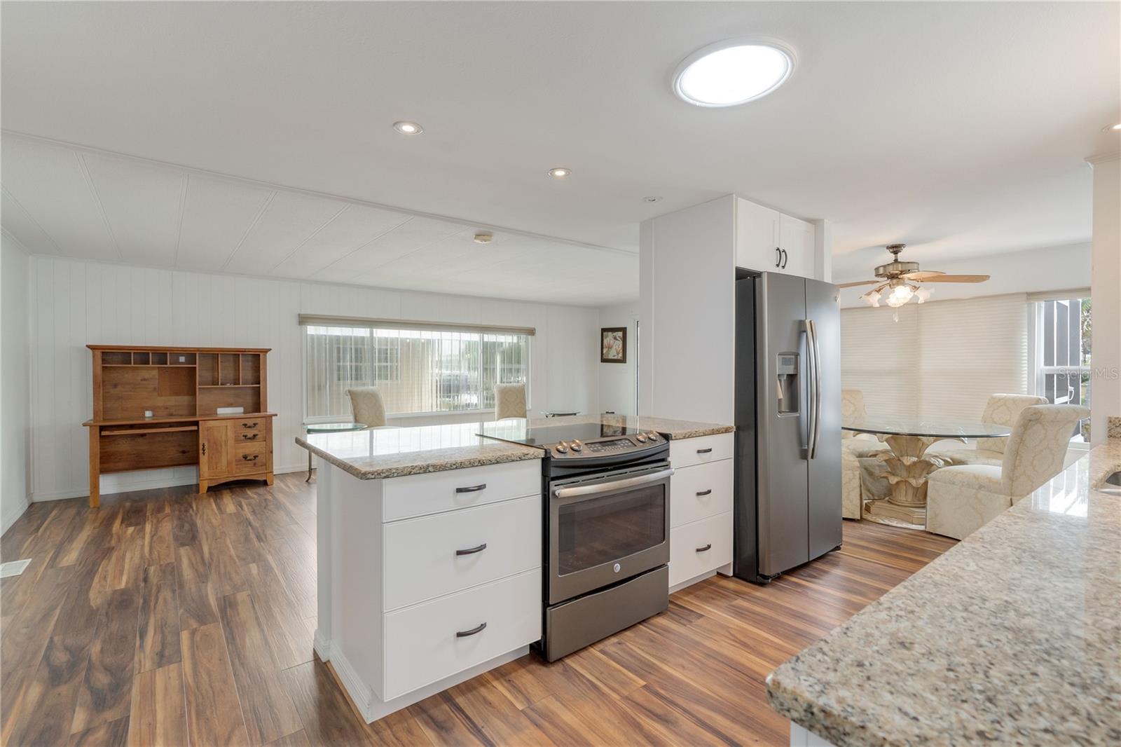 HARBOR COVE - Residential