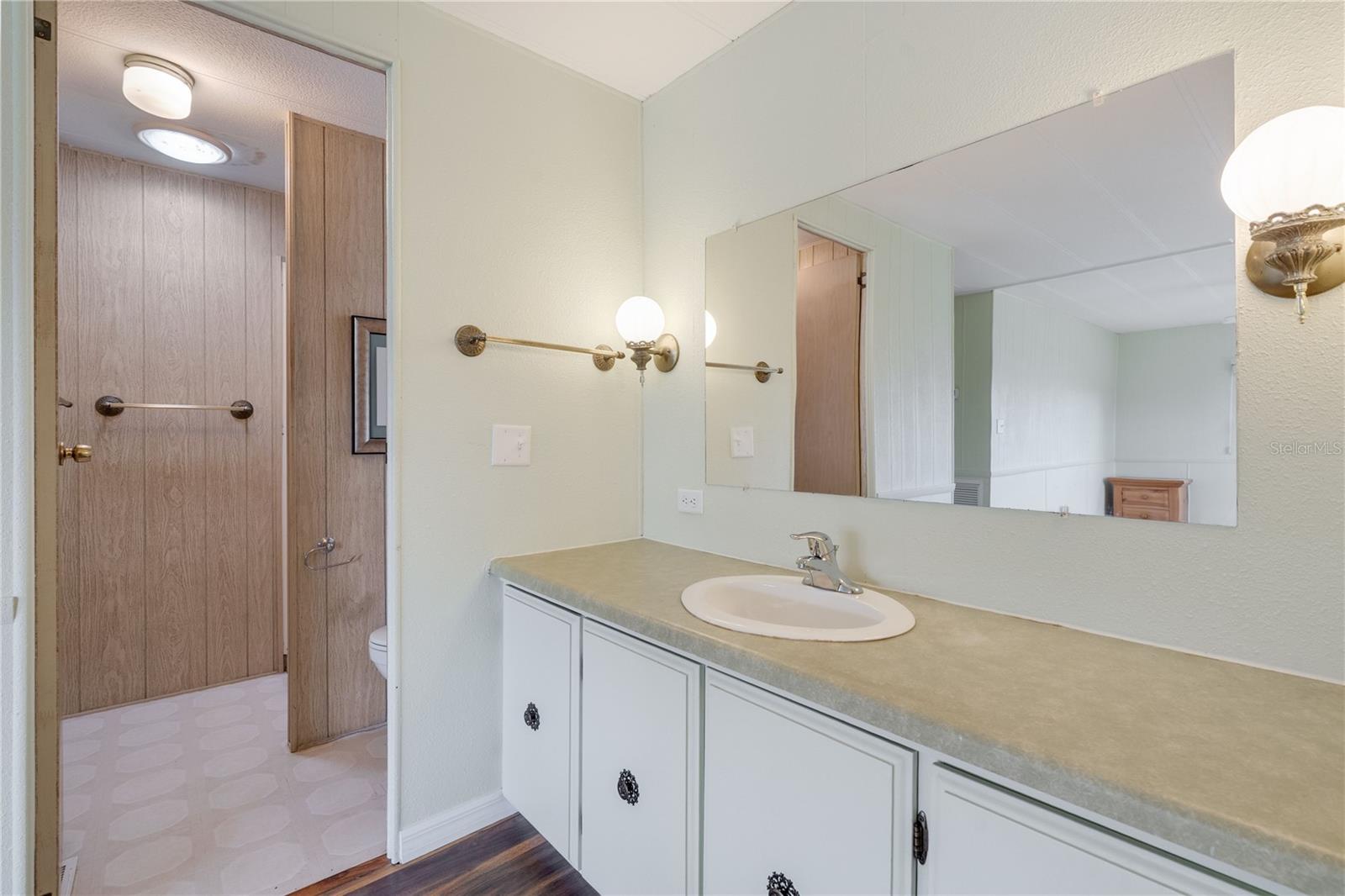 HARBOR COVE - Residential