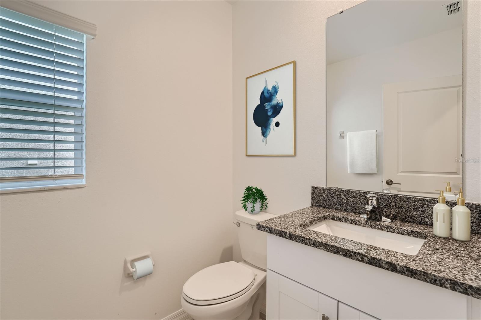 ABBOTT SQUARE - Residential