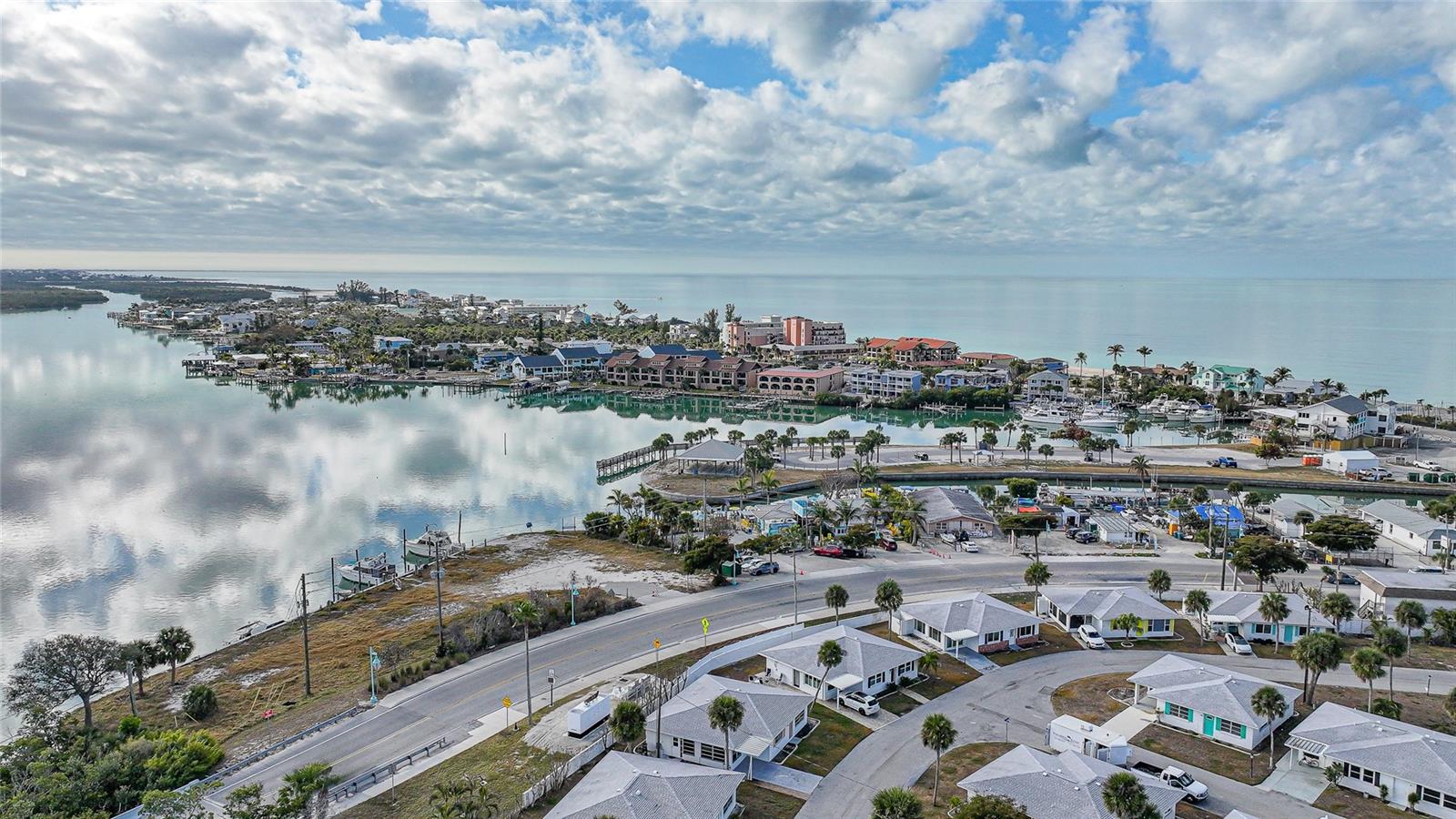 ENGLEWOOD BEACH CONDO VILLA 40 - Residential