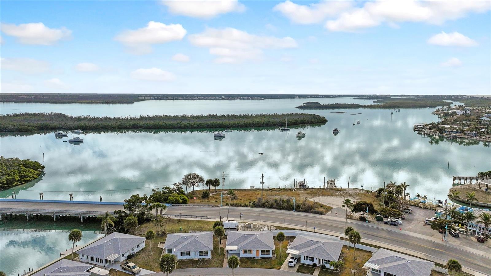 ENGLEWOOD BEACH CONDO VILLA 40 - Residential