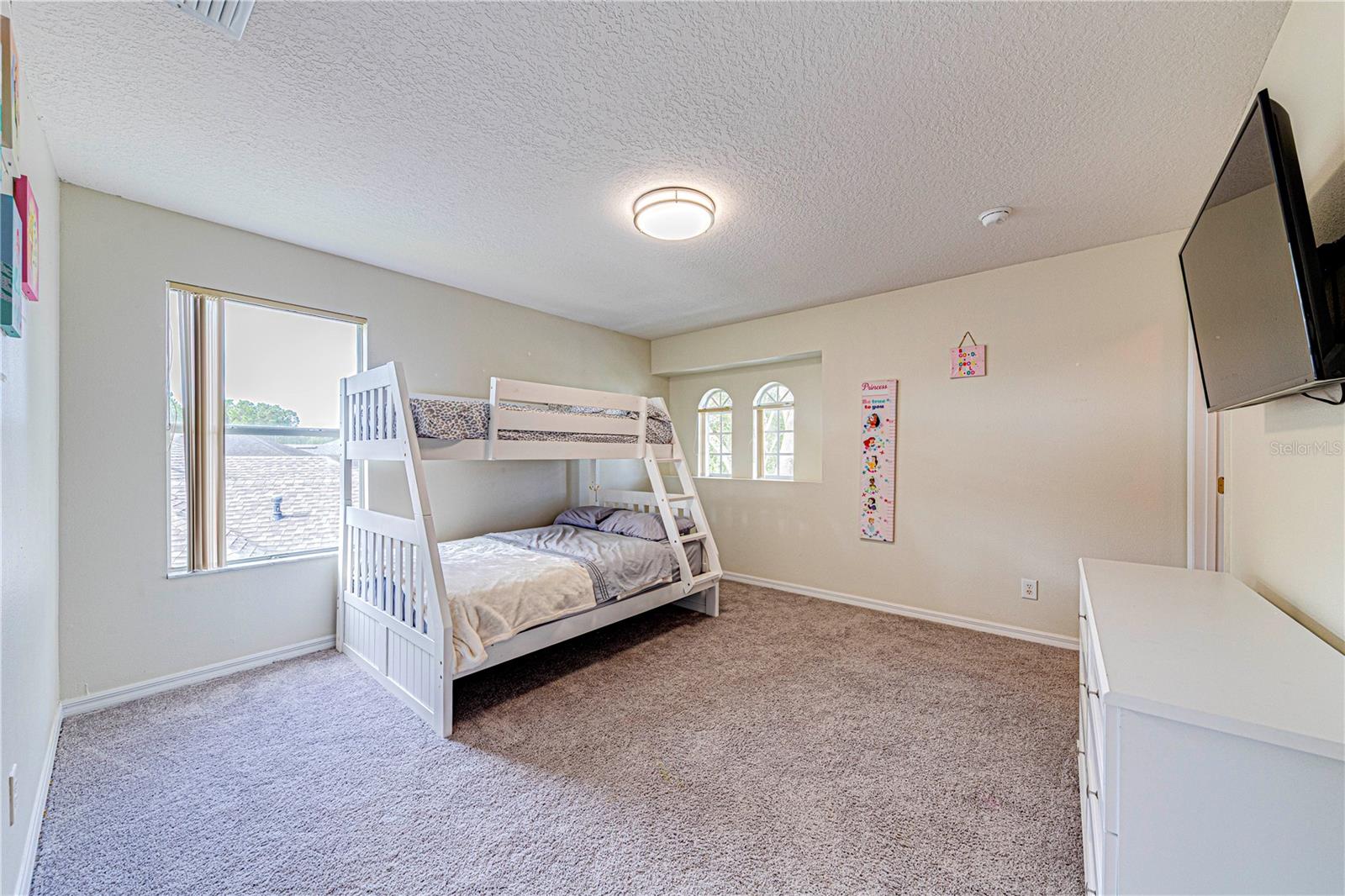 CALABAY PARC - Residential Lease