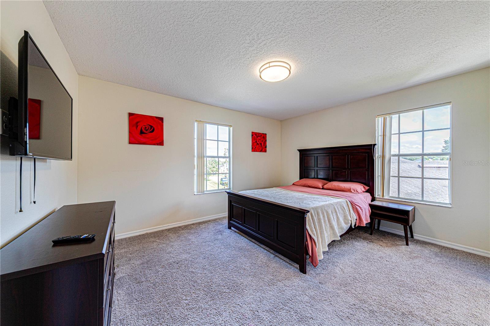 CALABAY PARC - Residential Lease