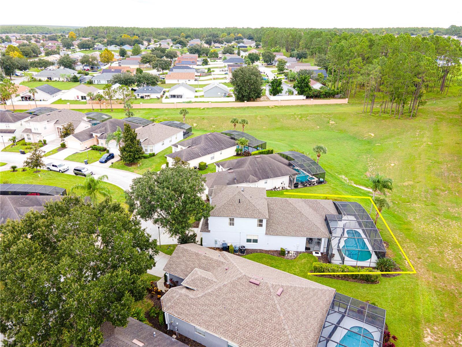 CALABAY PARC - Residential Lease