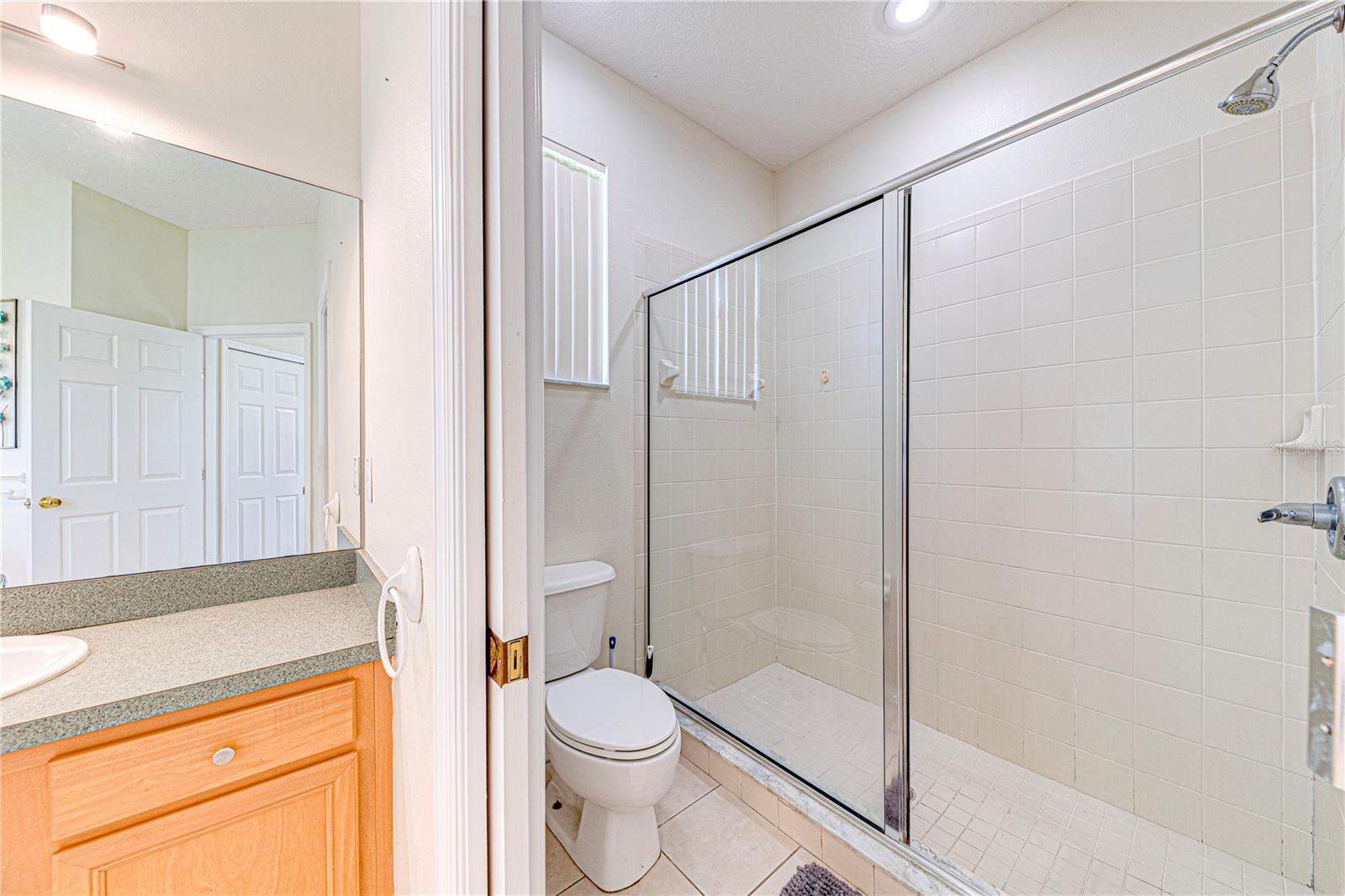CALABAY PARC - Residential Lease