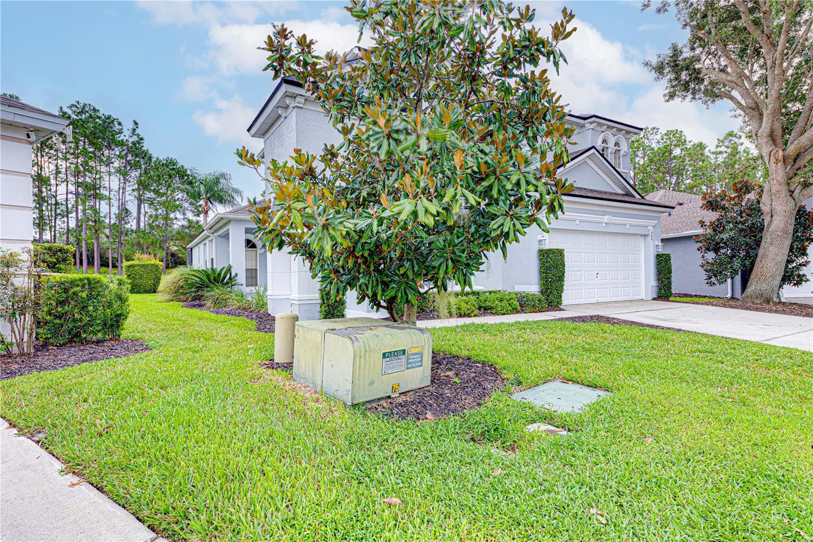 CALABAY PARC - Residential Lease