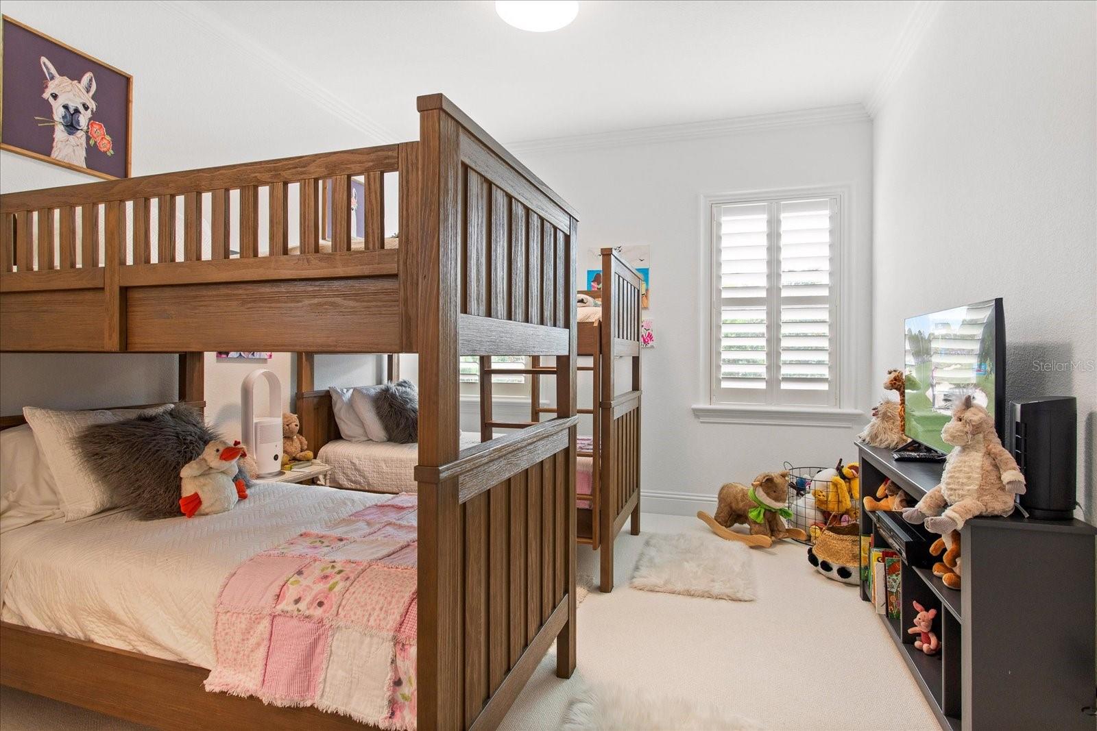 WATERSTONE - Residential