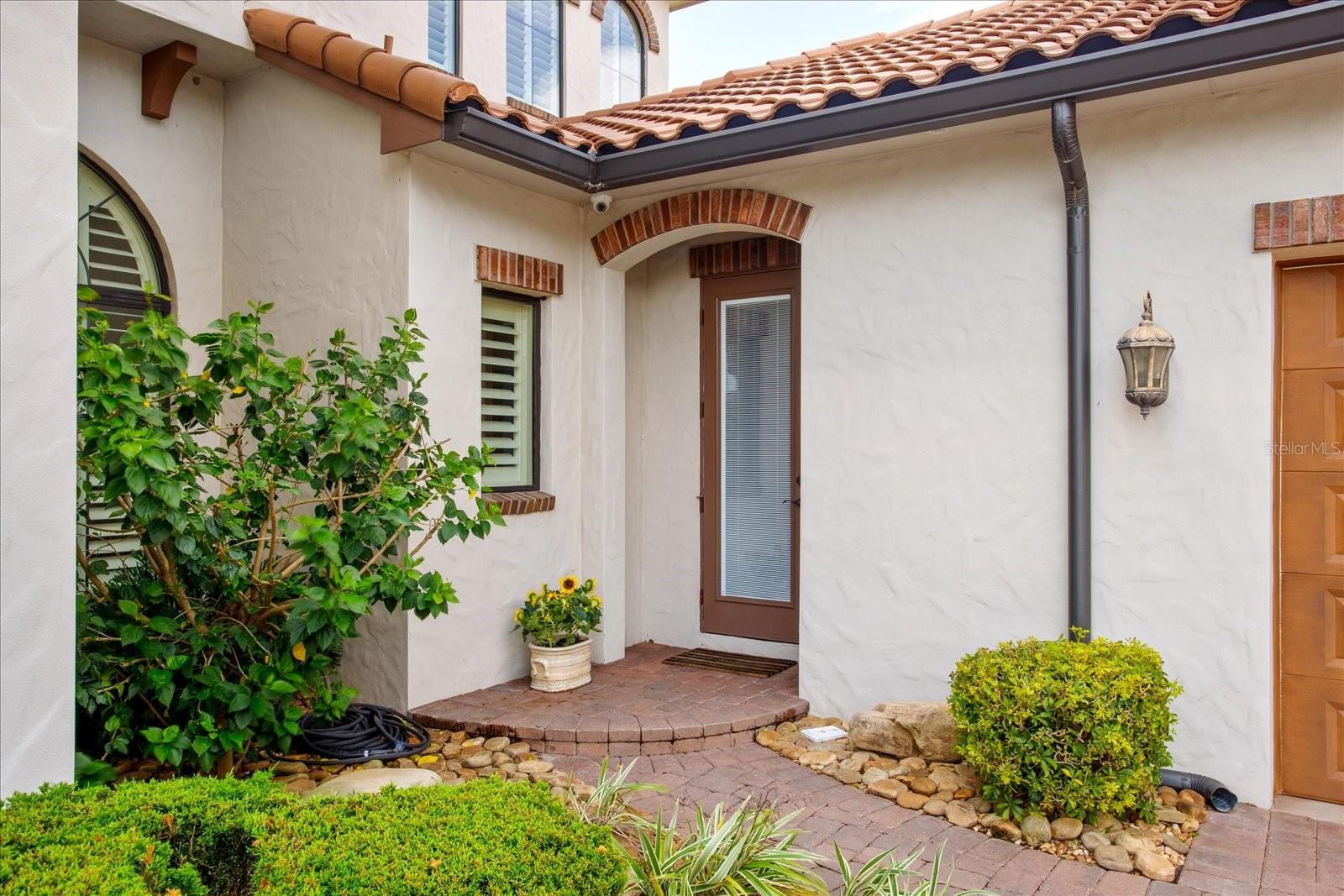 WATERSTONE - Residential