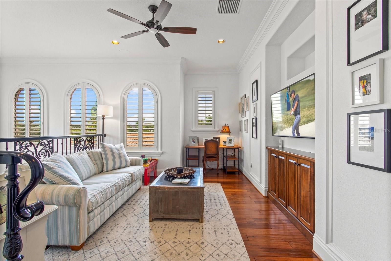 WATERSTONE - Residential