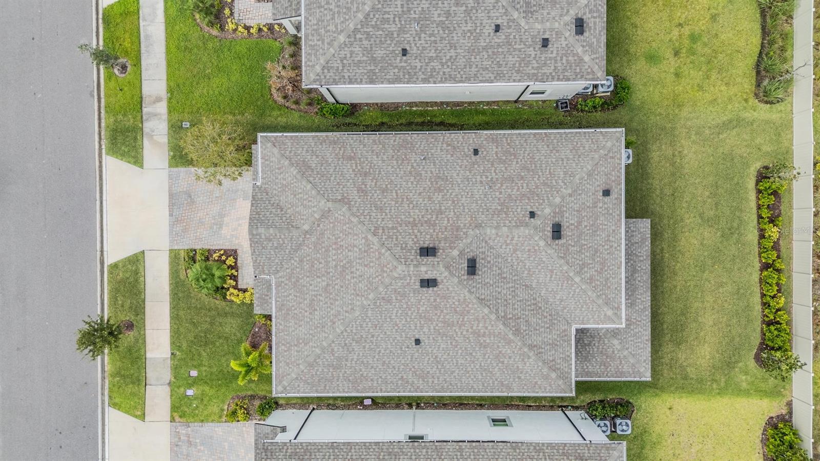 WHISPERING OAKS PRESERVE PH 1 - Residential