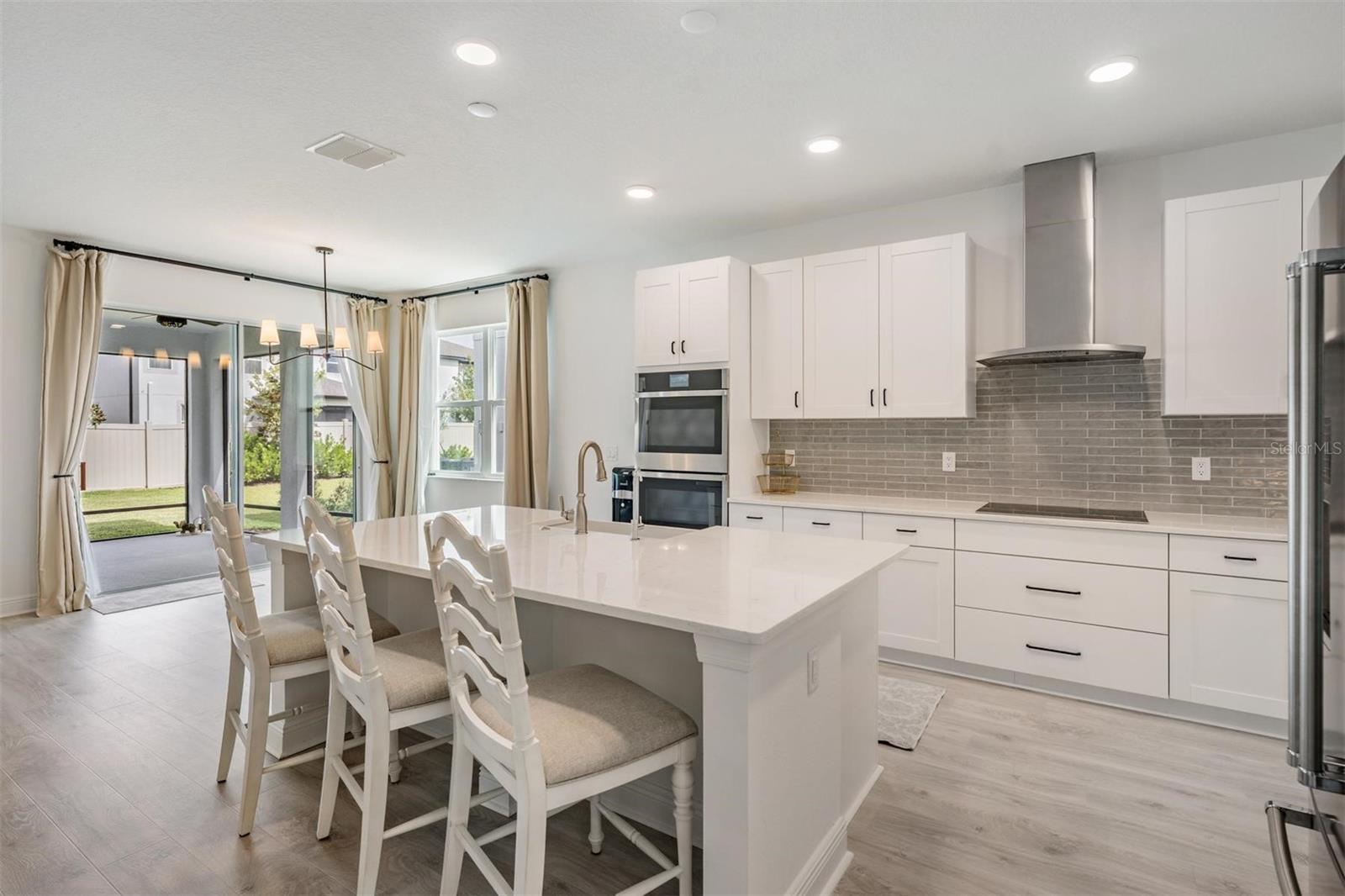 WHISPERING OAKS PRESERVE PH 1 - Residential