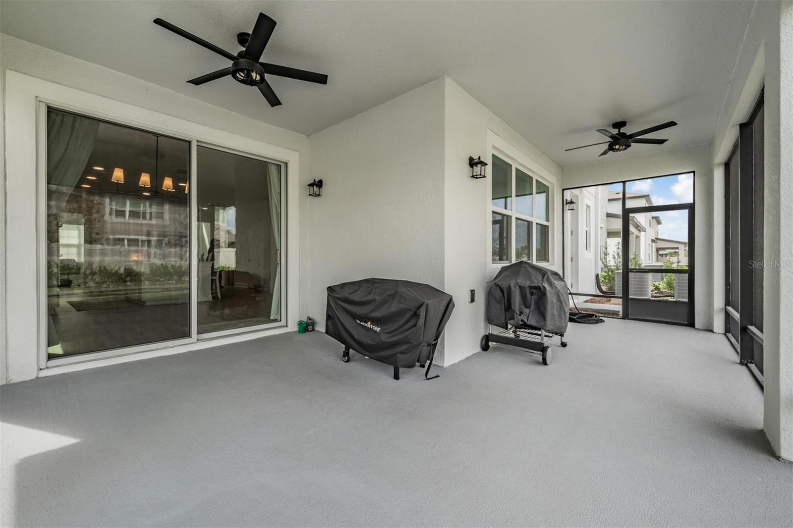 WHISPERING OAKS PRESERVE PH 1 - Residential