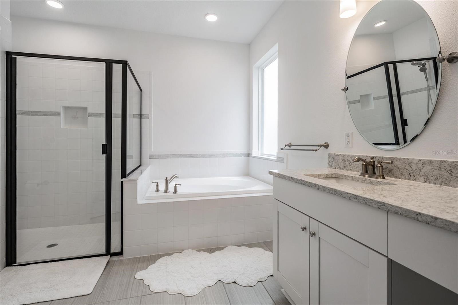 WHISPERING OAKS PRESERVE PH 1 - Residential