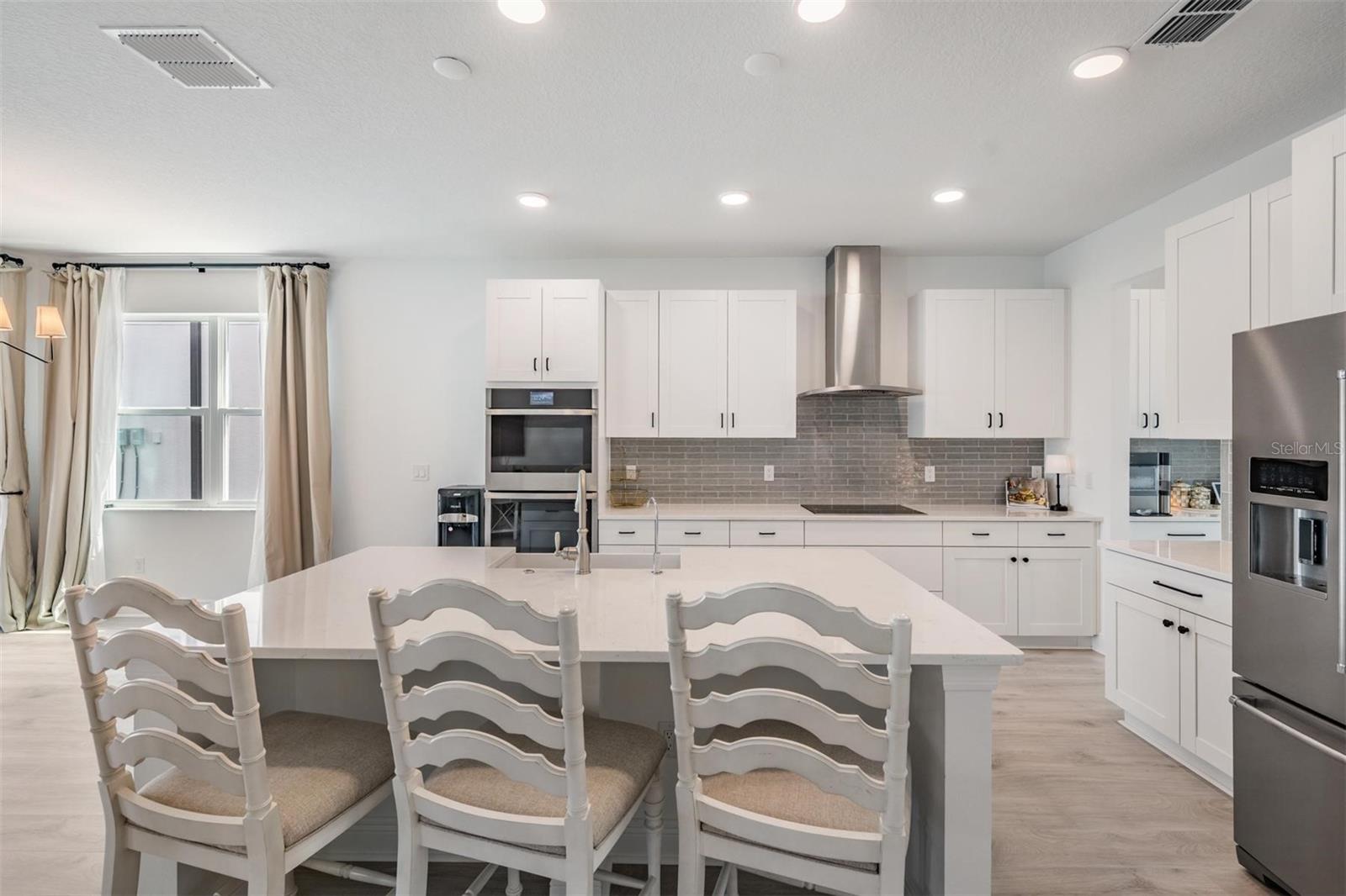 WHISPERING OAKS PRESERVE PH 1 - Residential