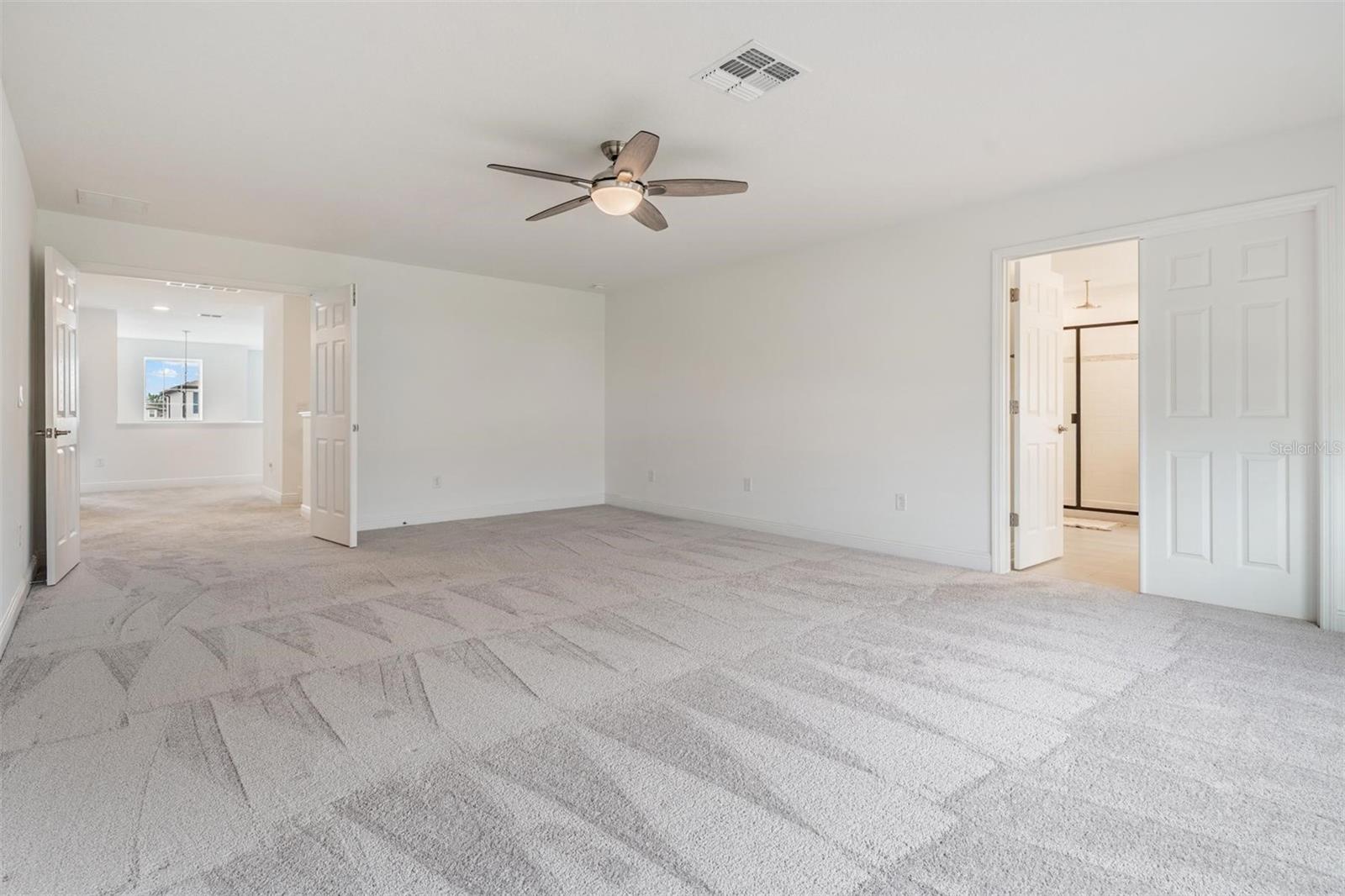 WHISPERING OAKS PRESERVE PH 1 - Residential