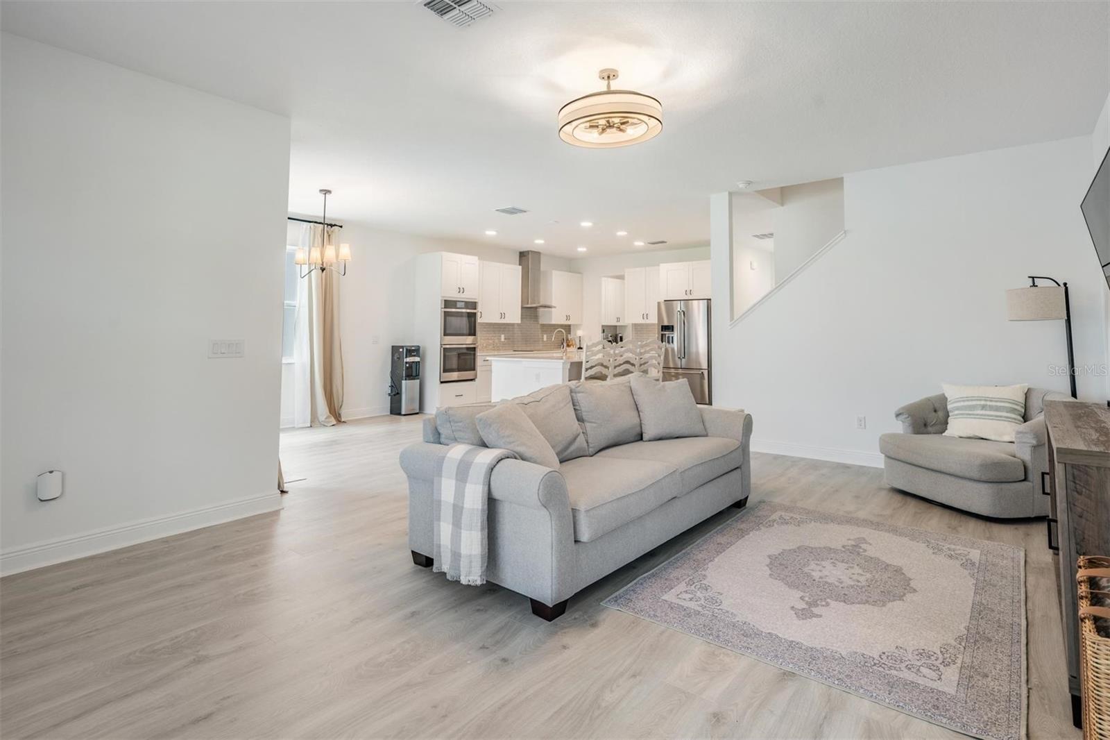 WHISPERING OAKS PRESERVE PH 1 - Residential