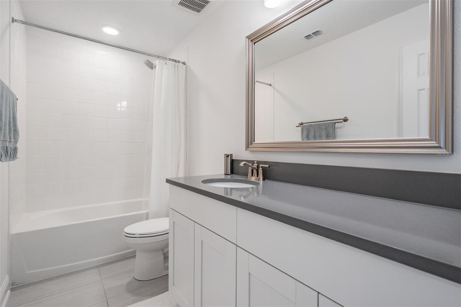 WHISPERING OAKS PRESERVE PH 1 - Residential