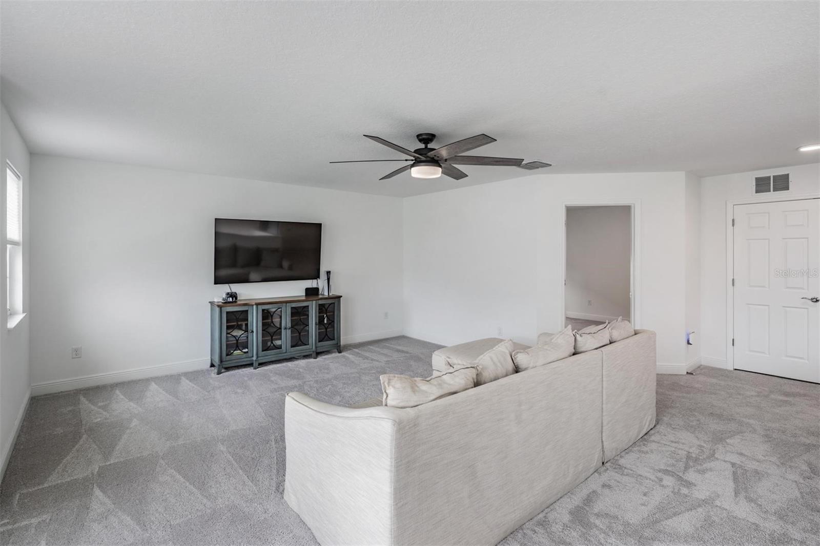 WHISPERING OAKS PRESERVE PH 1 - Residential