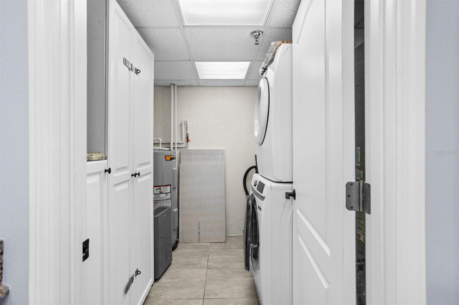 SHORES OF MADEIRA CONDO - Residential Lease