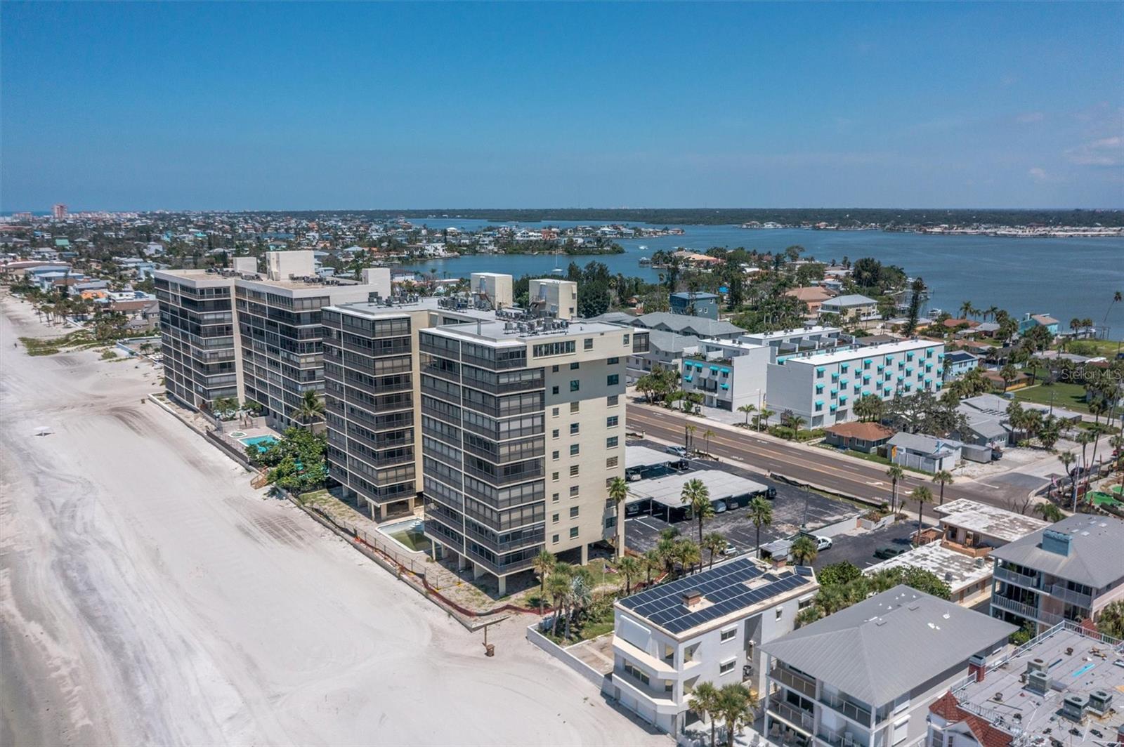 SHORES OF MADEIRA CONDO - Residential Lease