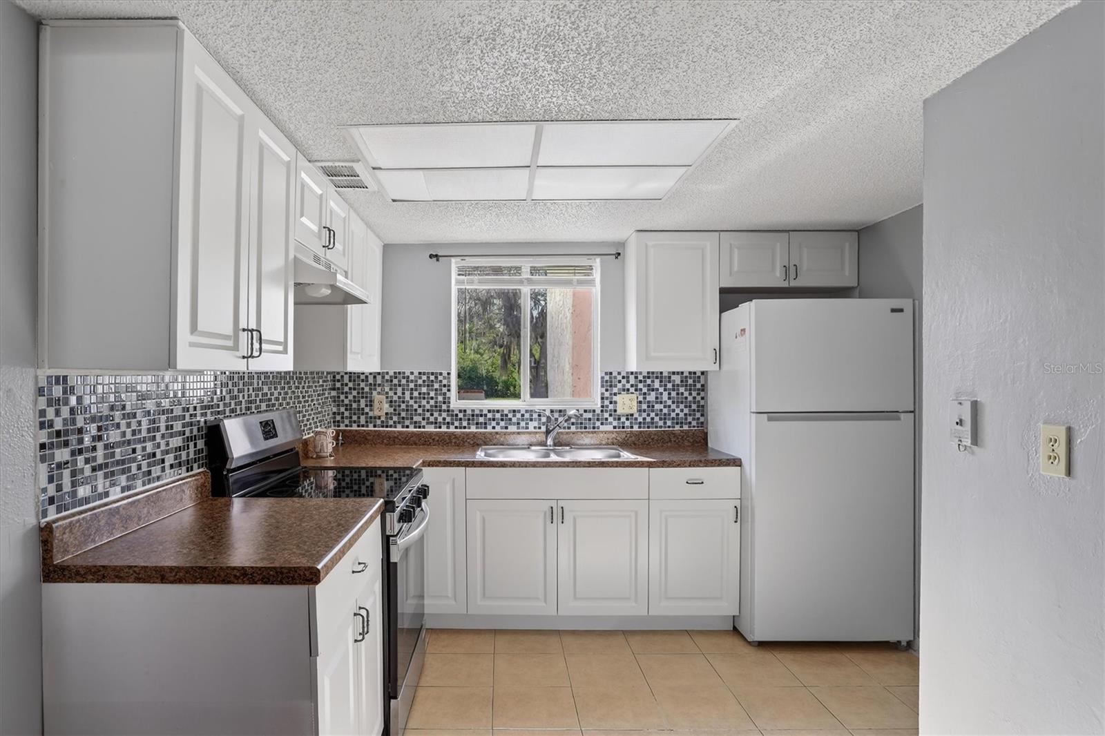 PINE RUSH VILLAS CONDO - Residential