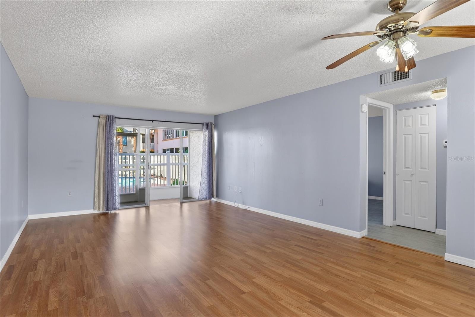 PINE RUSH VILLAS CONDO - Residential