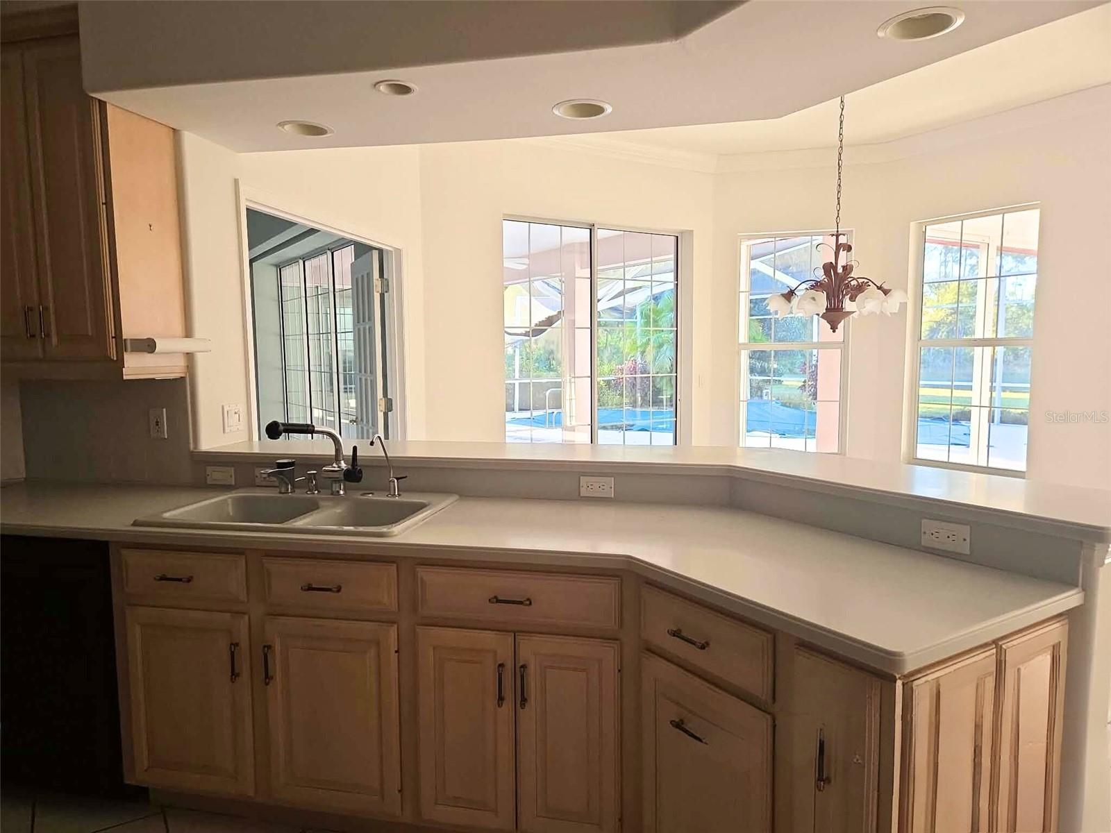 BENT TREE VILLAGE - Residential