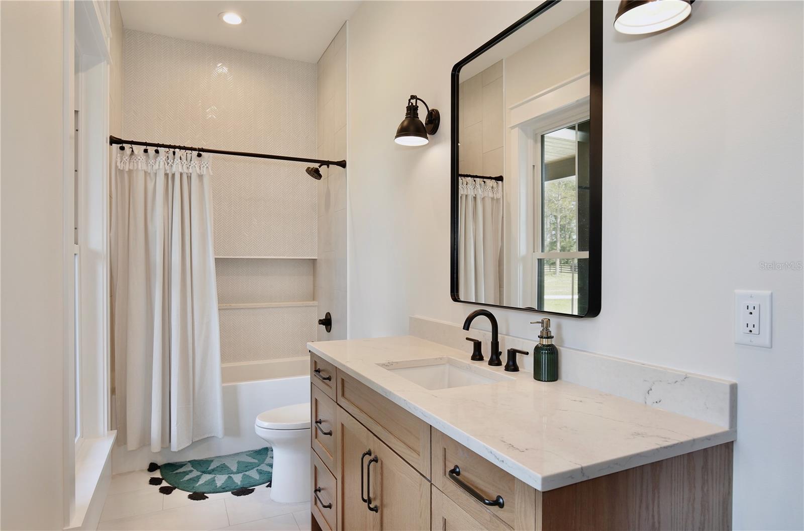 LAKEWOOD RANCHES SUB - Residential