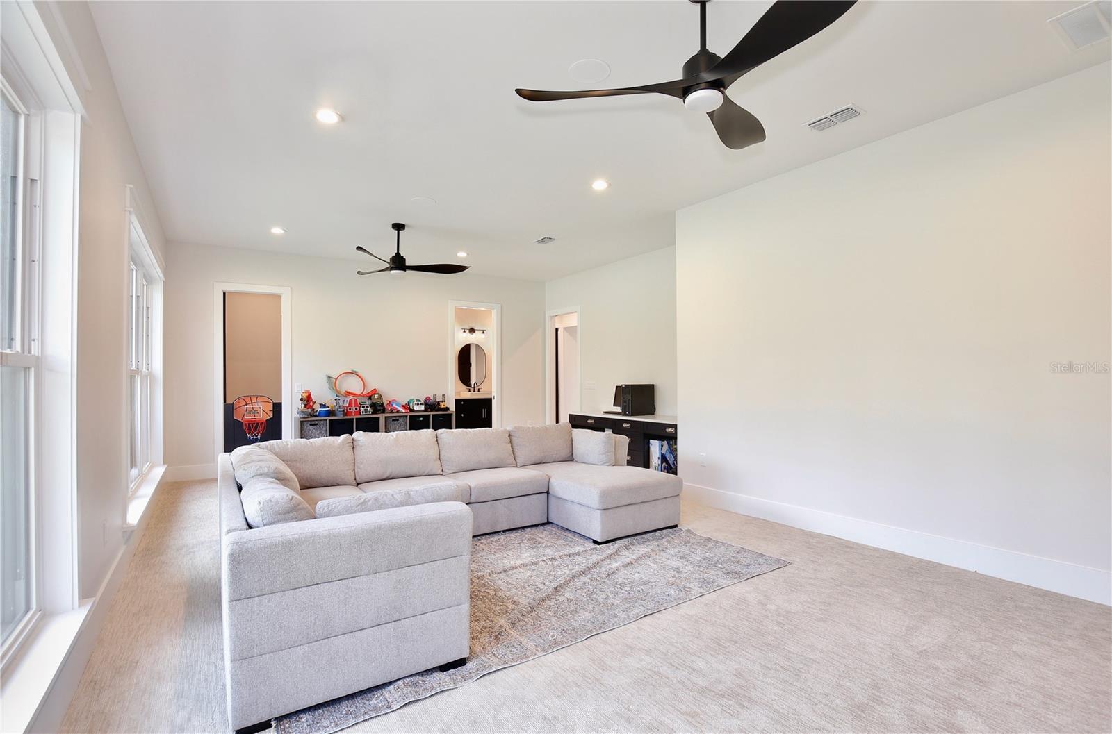 LAKEWOOD RANCHES SUB - Residential