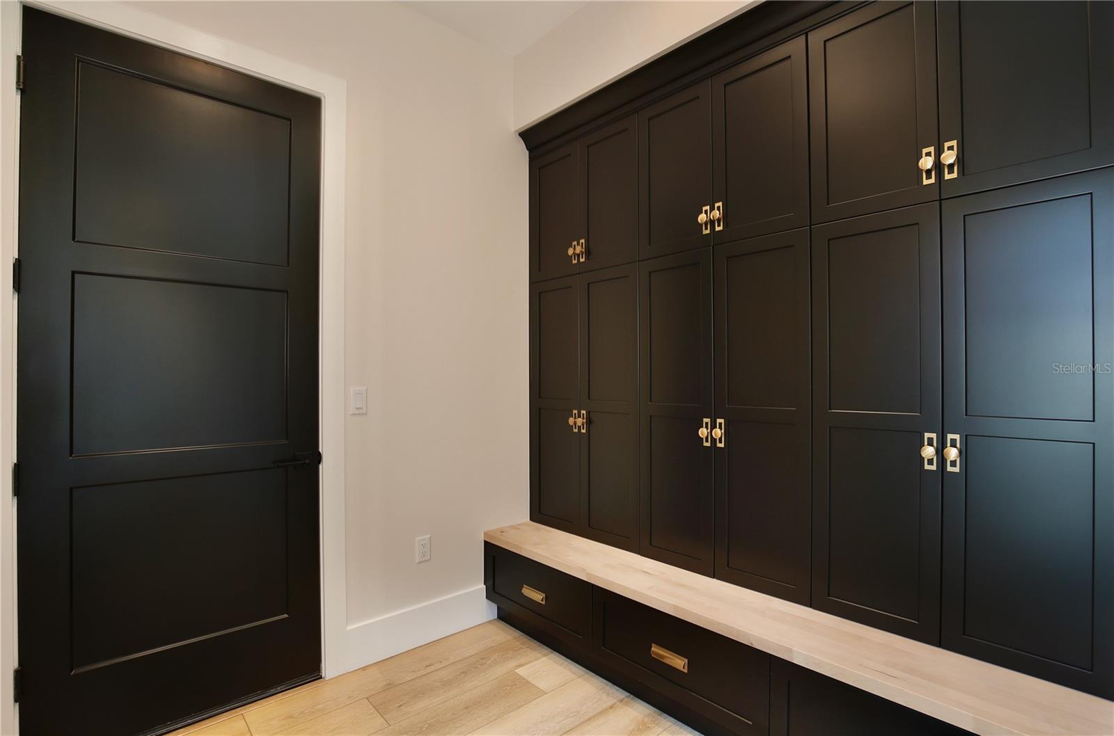 LAKEWOOD RANCHES SUB - Residential