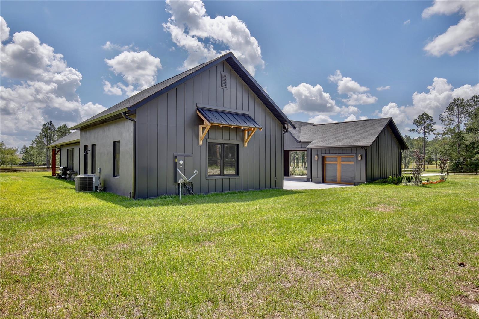 LAKEWOOD RANCHES SUB - Residential