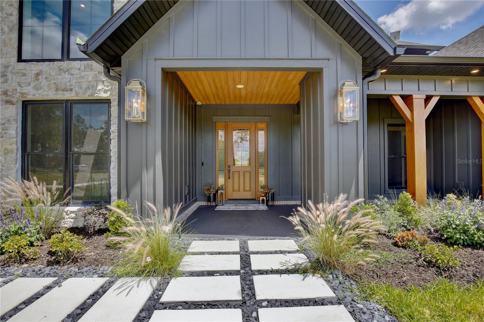 LAKEWOOD RANCHES SUB - Residential