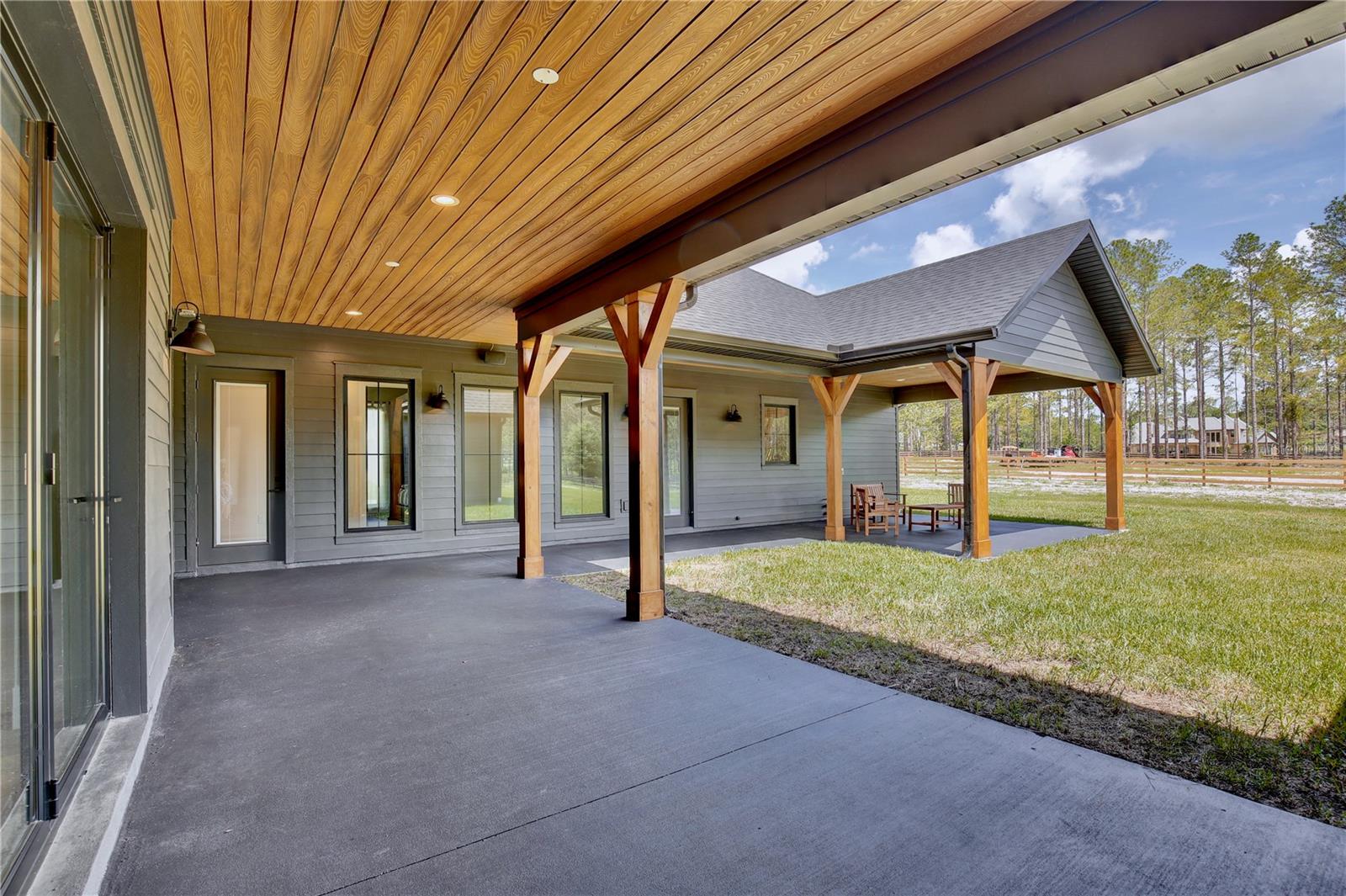 LAKEWOOD RANCHES SUB - Residential