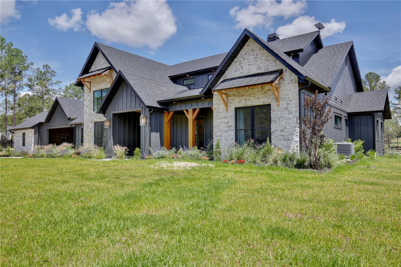 LAKEWOOD RANCHES SUB - Residential