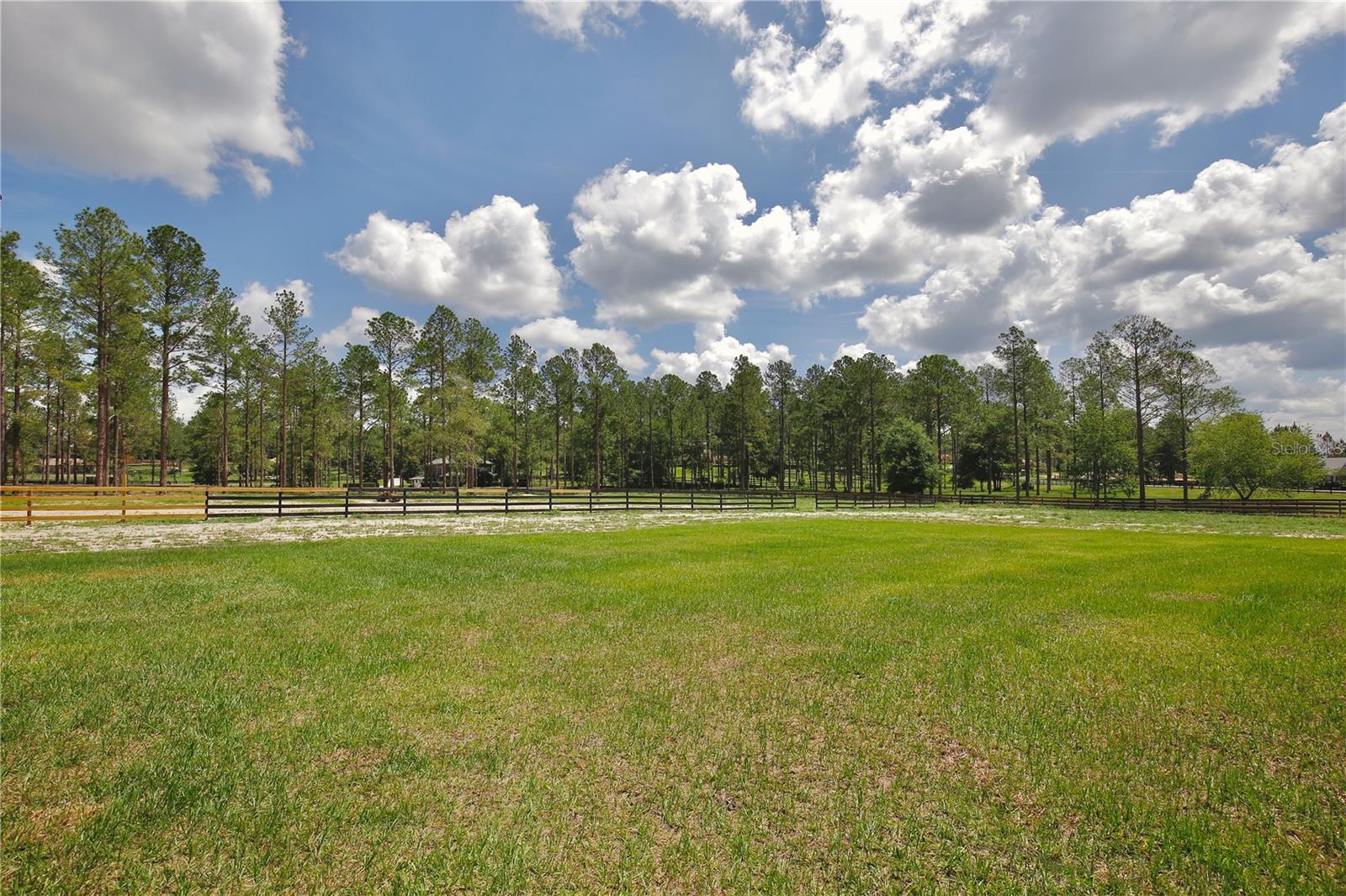 LAKEWOOD RANCHES SUB - Residential