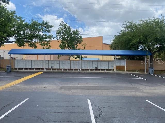 OXFORD SQUARE CONDO - Residential