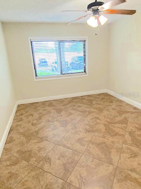 OXFORD SQUARE CONDO - Residential