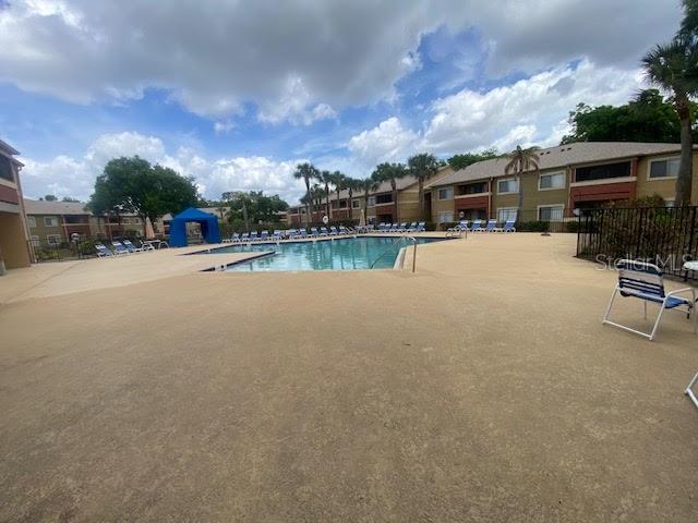 OXFORD SQUARE CONDO - Residential