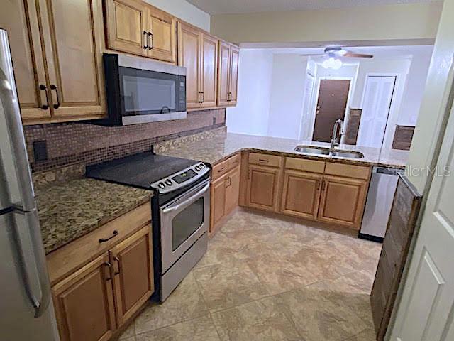 OXFORD SQUARE CONDO - Residential