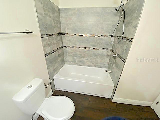 OXFORD SQUARE CONDO - Residential