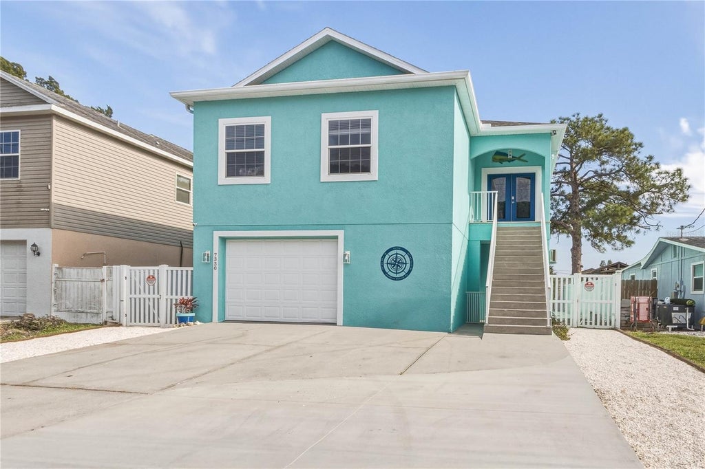 Photo of 7330 New York Avenue, Hudson, FL 34667 (MLS # TB8549503)