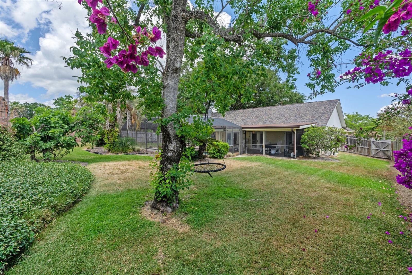 1440 SUZANNE WAY