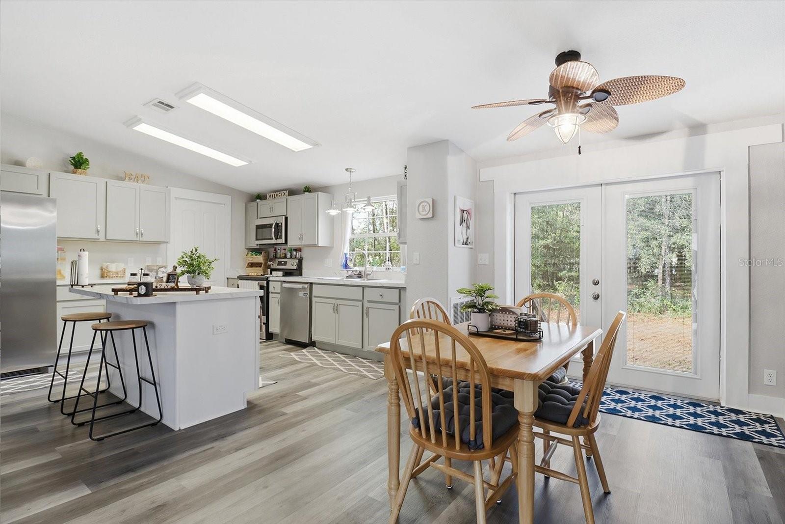 8370 N FIREFLY TERRACE