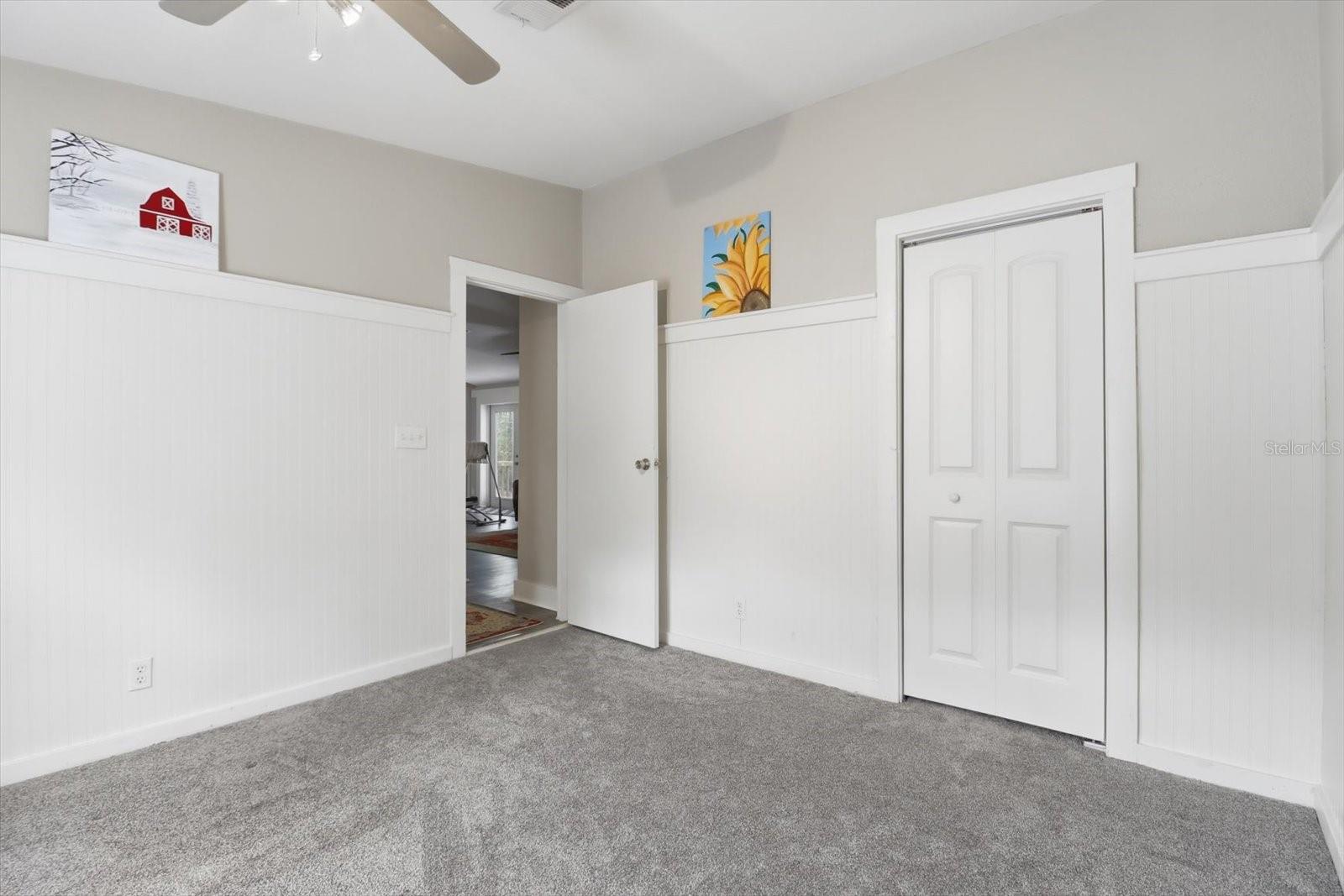 HOLIDAY HEIGHTS - Residential